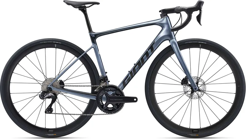 Giant Defy Advanced Pro 1 Road Bike in Knight Shield/Black