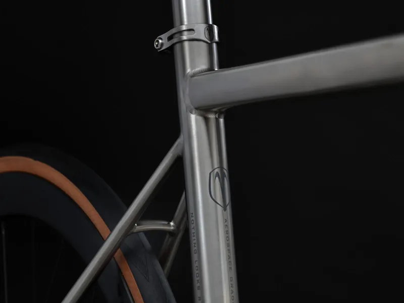 Van Nicholas Zephyr 105 Disc 12S-2